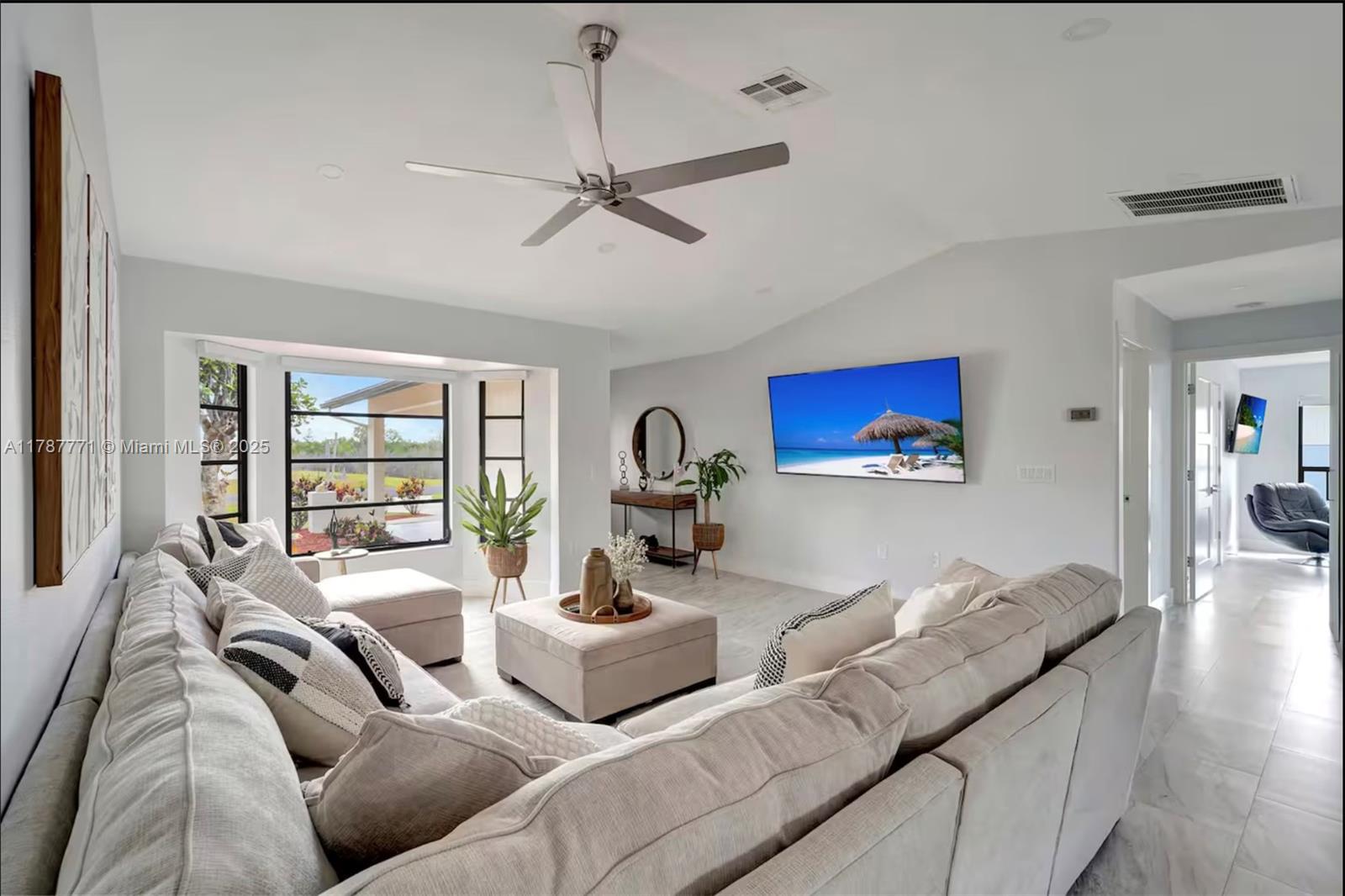 ENGLEWOOD GARDENS REPLAT - Residential