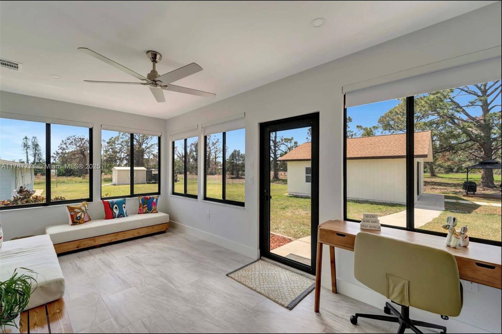 ENGLEWOOD GARDENS REPLAT - Residential