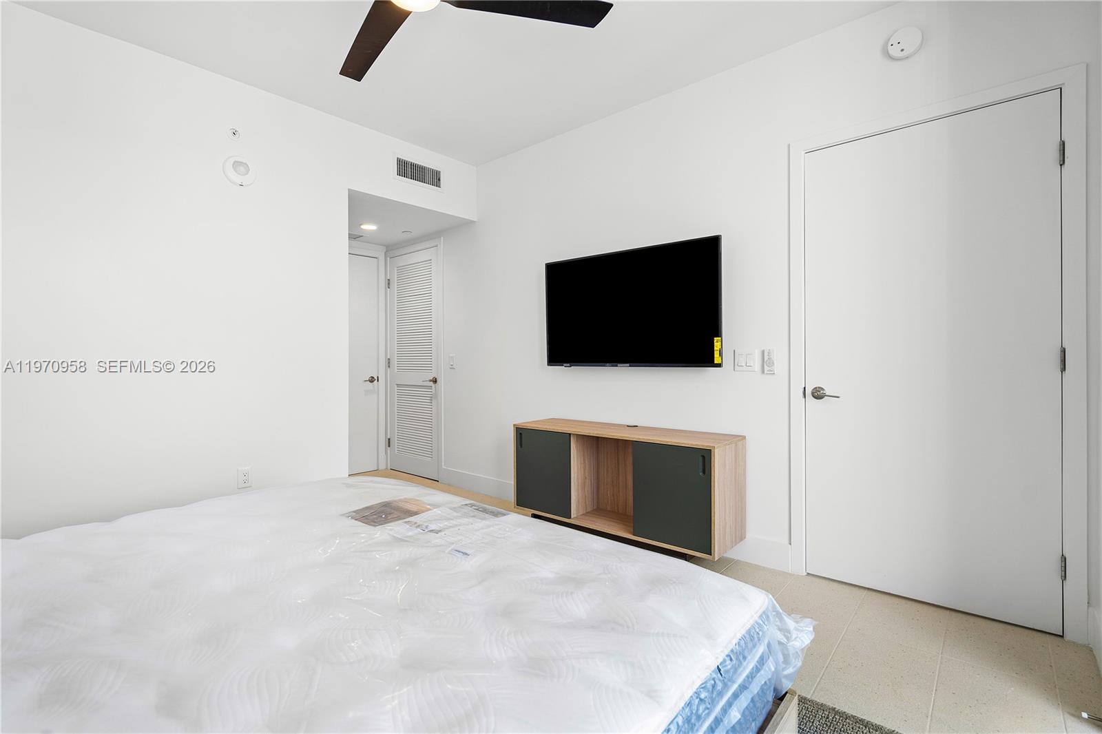 159 NE 6TH STREET CONDO - Residential