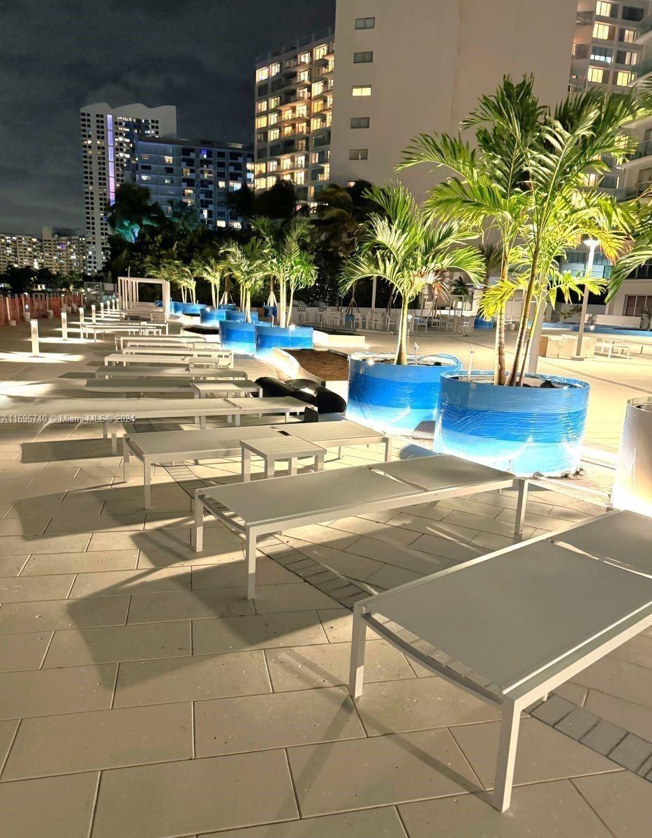 MIRADOR 1000 CONDO - Residential