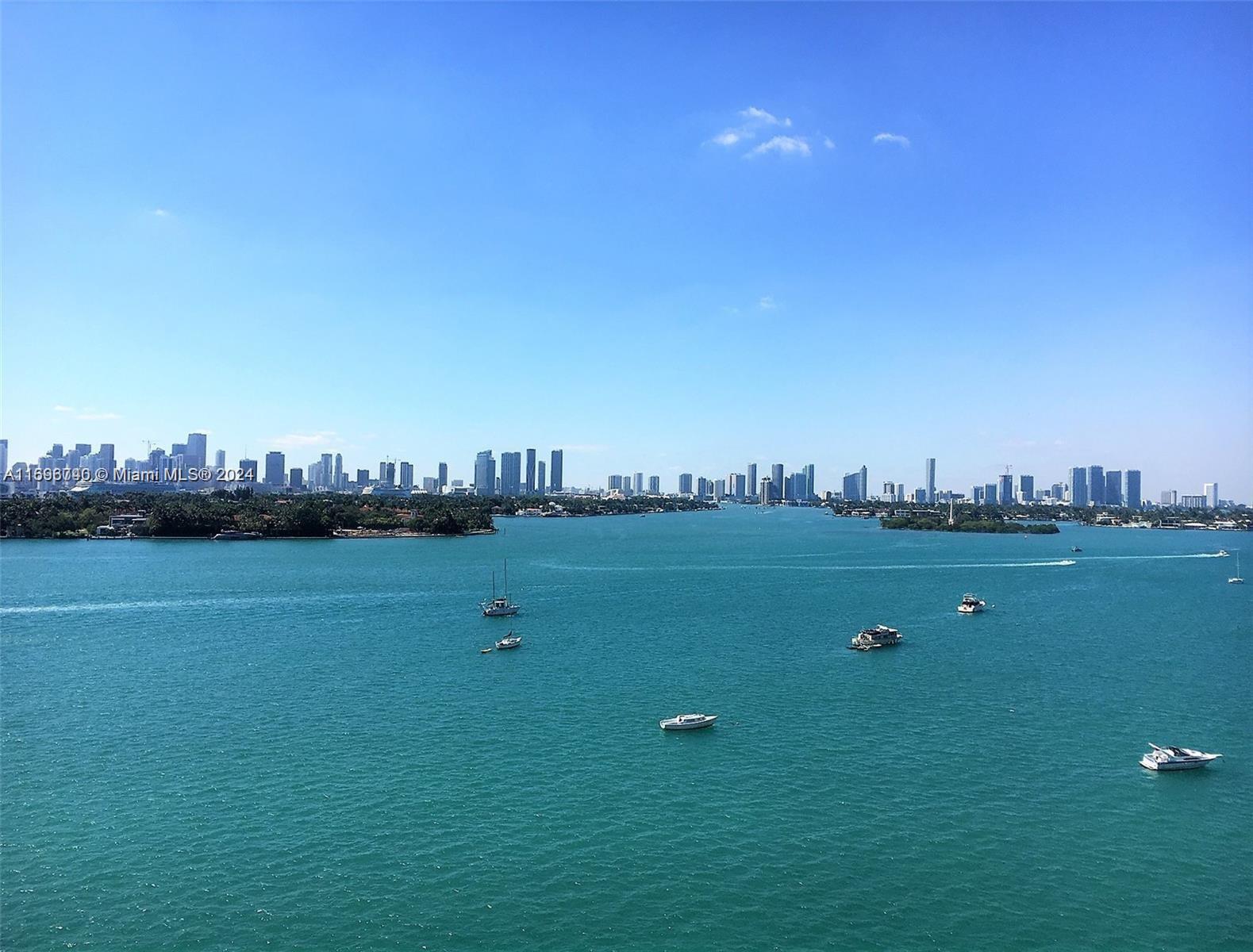 MIRADOR 1000 CONDO - Residential