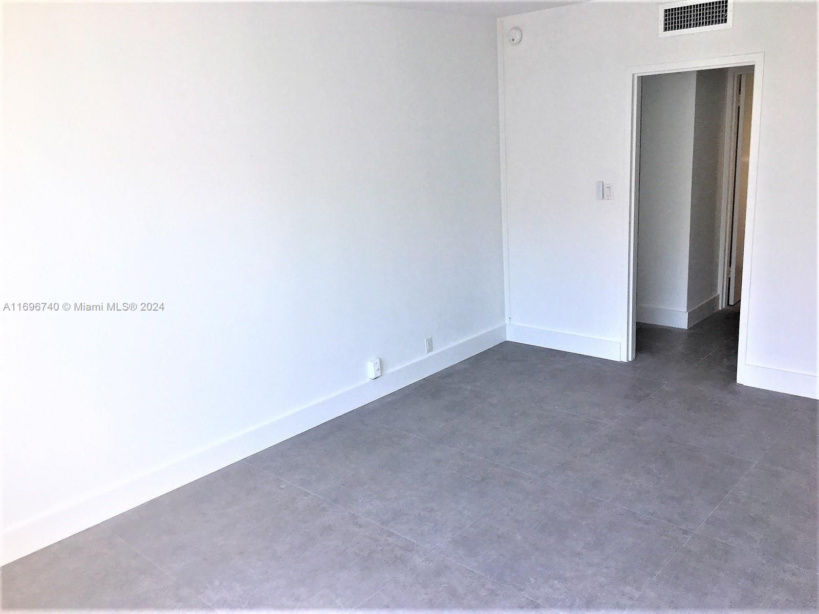 MIRADOR 1000 CONDO - Residential