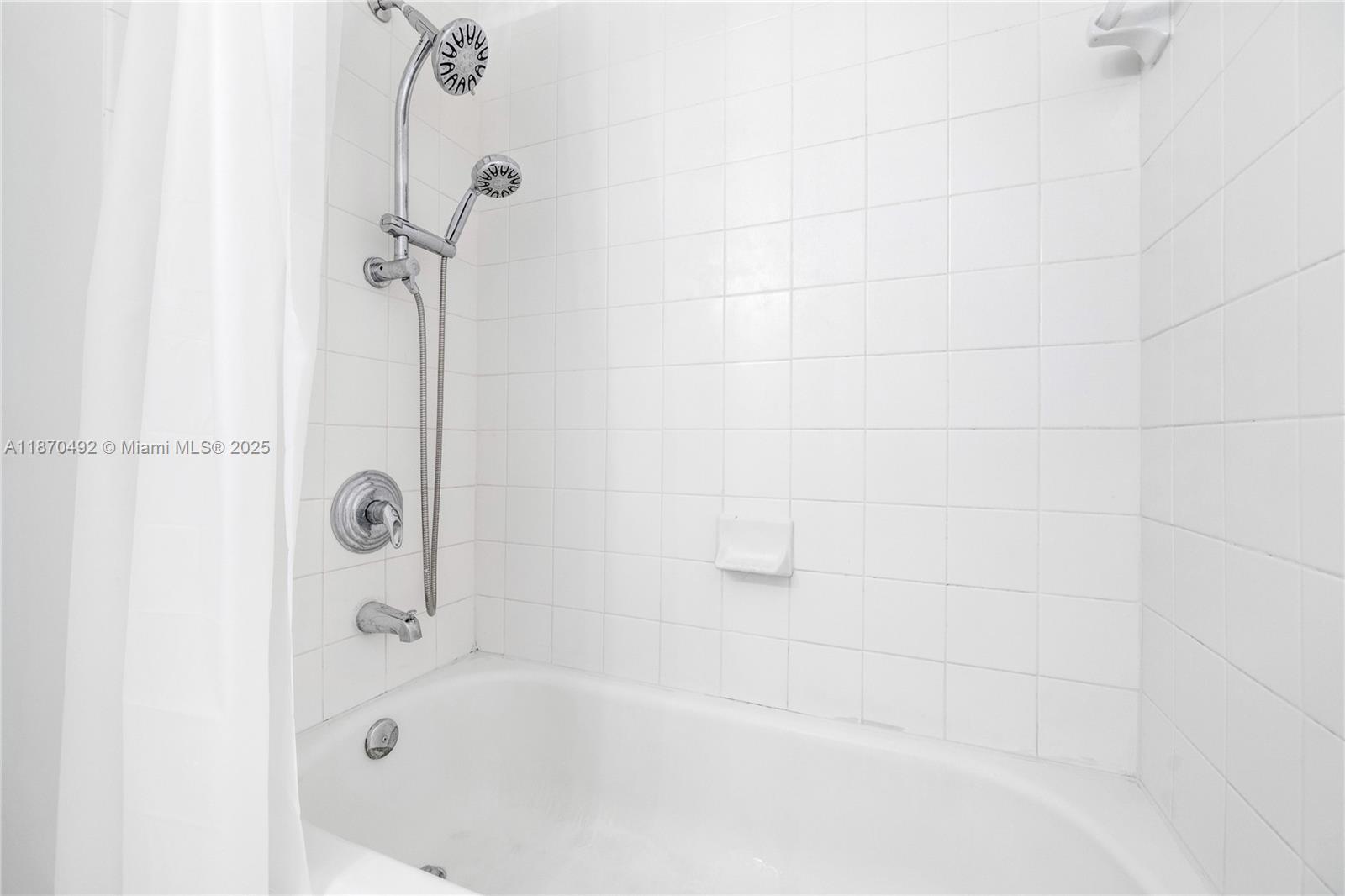 VENETIA GARDENS CONDO - Residential