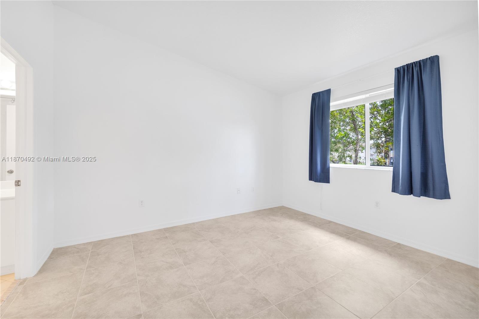 VENETIA GARDENS CONDO - Residential