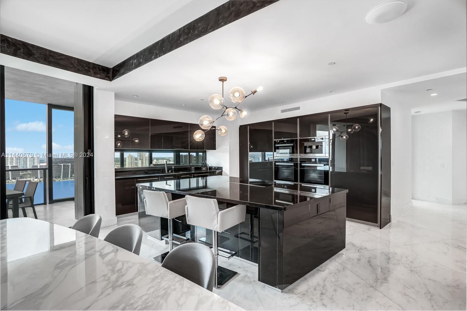 18555 COLLINS AVENUE COND - Residential