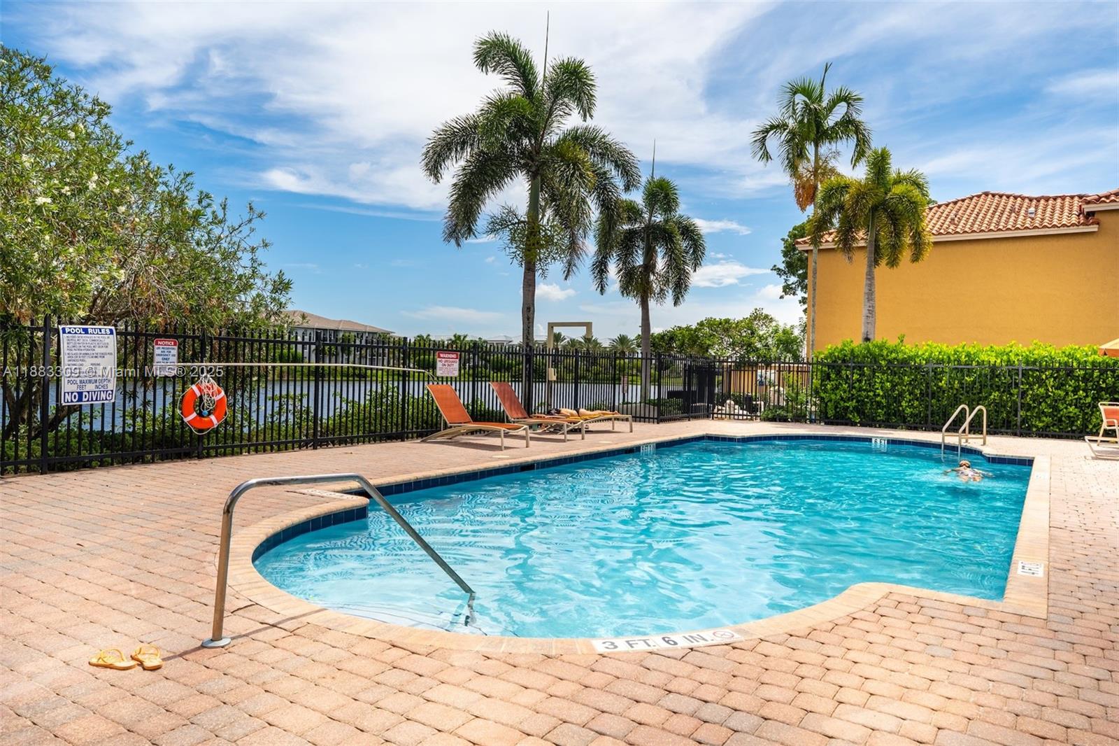 HAMPTON ISLES CONDO - Residential Lease