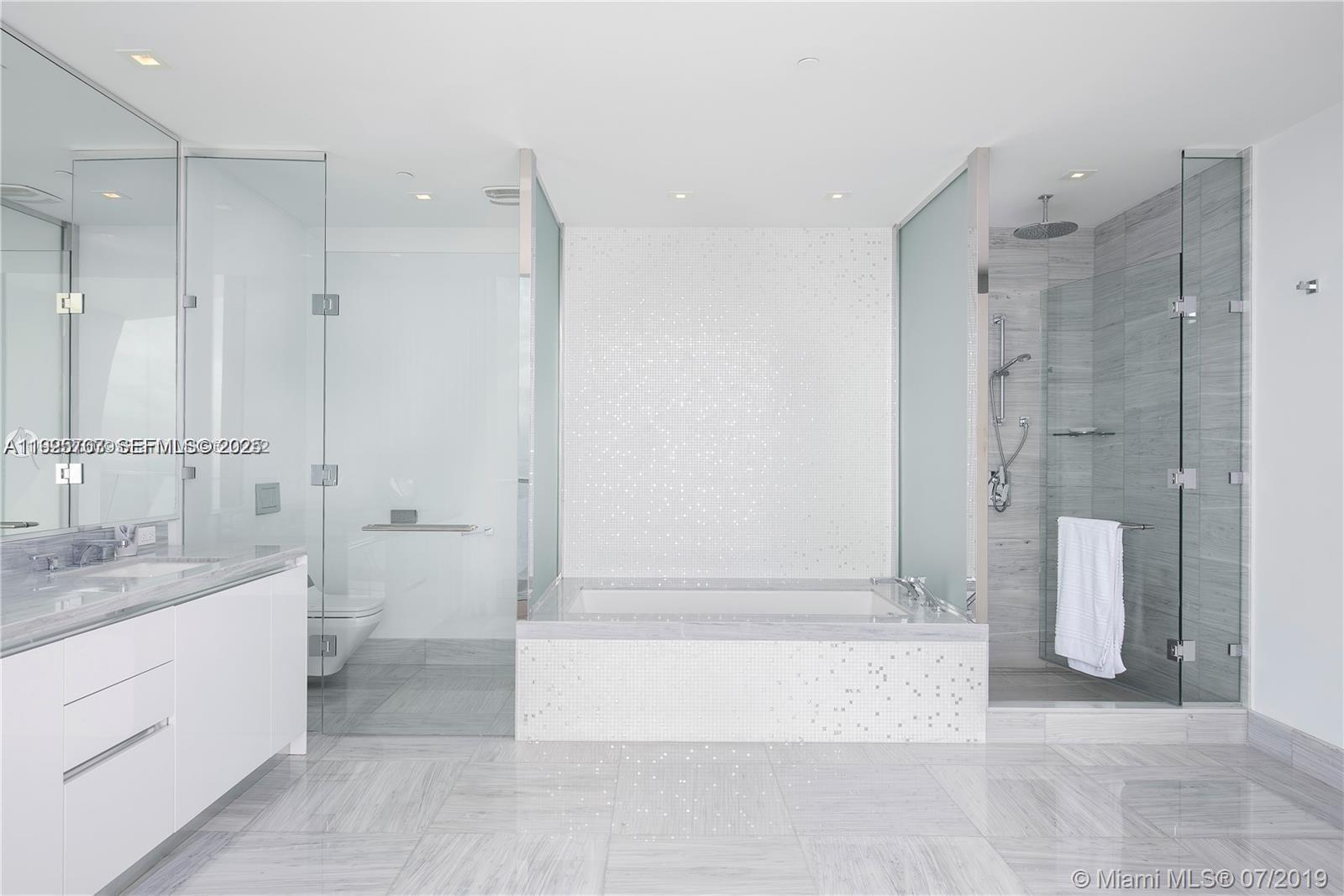 JADE SIGNATURE CONDO - Residential Lease