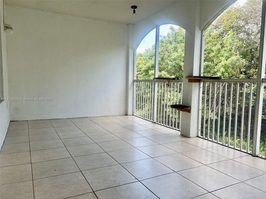 Photo of 815 W Boynton Beach Blvd #9-207, Boynton Beach, FL 33426 (MLS # A11754095)