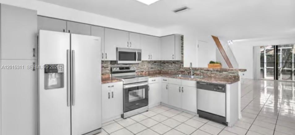 SECTORS 3 & 4 BOUNDARY PL - Residential