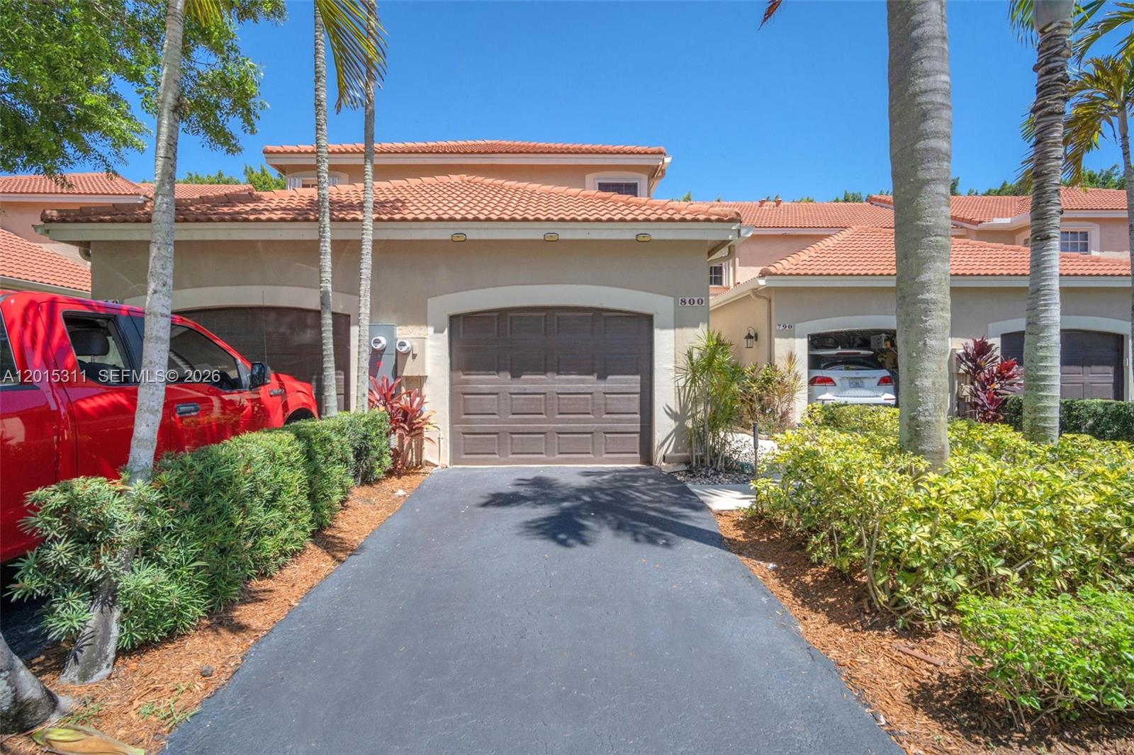 800 Sorrento Dr.