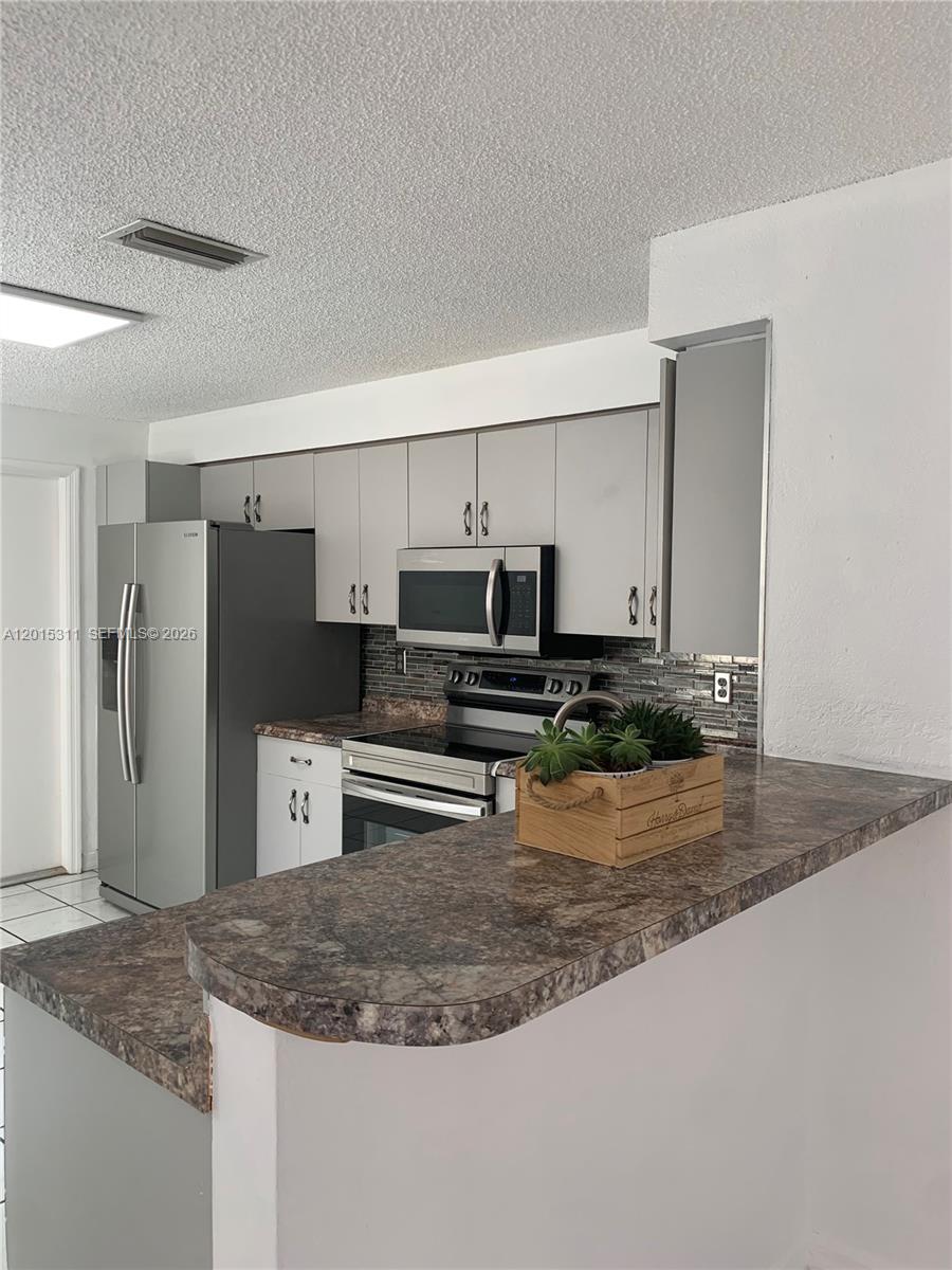 SECTORS 3 & 4 BOUNDARY PL - Residential