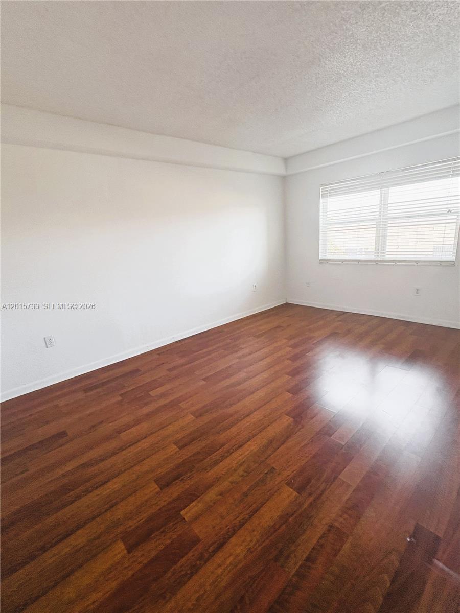 THE BERKELEY CONDO - Residential