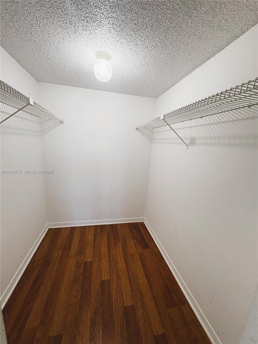 THE BERKELEY CONDO - Residential