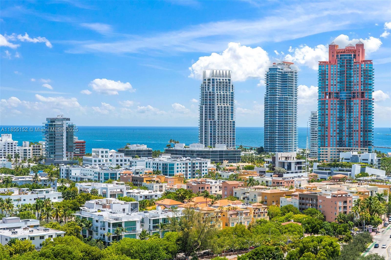 ICON CONDO - Residential