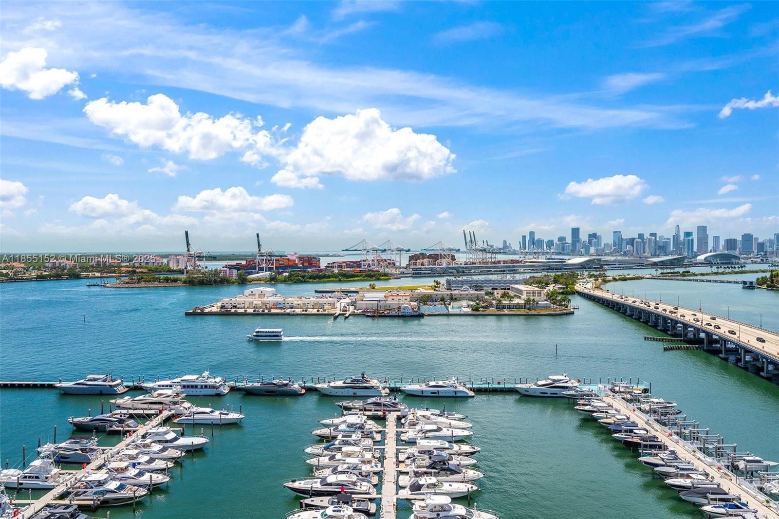 ICON CONDO - Residential