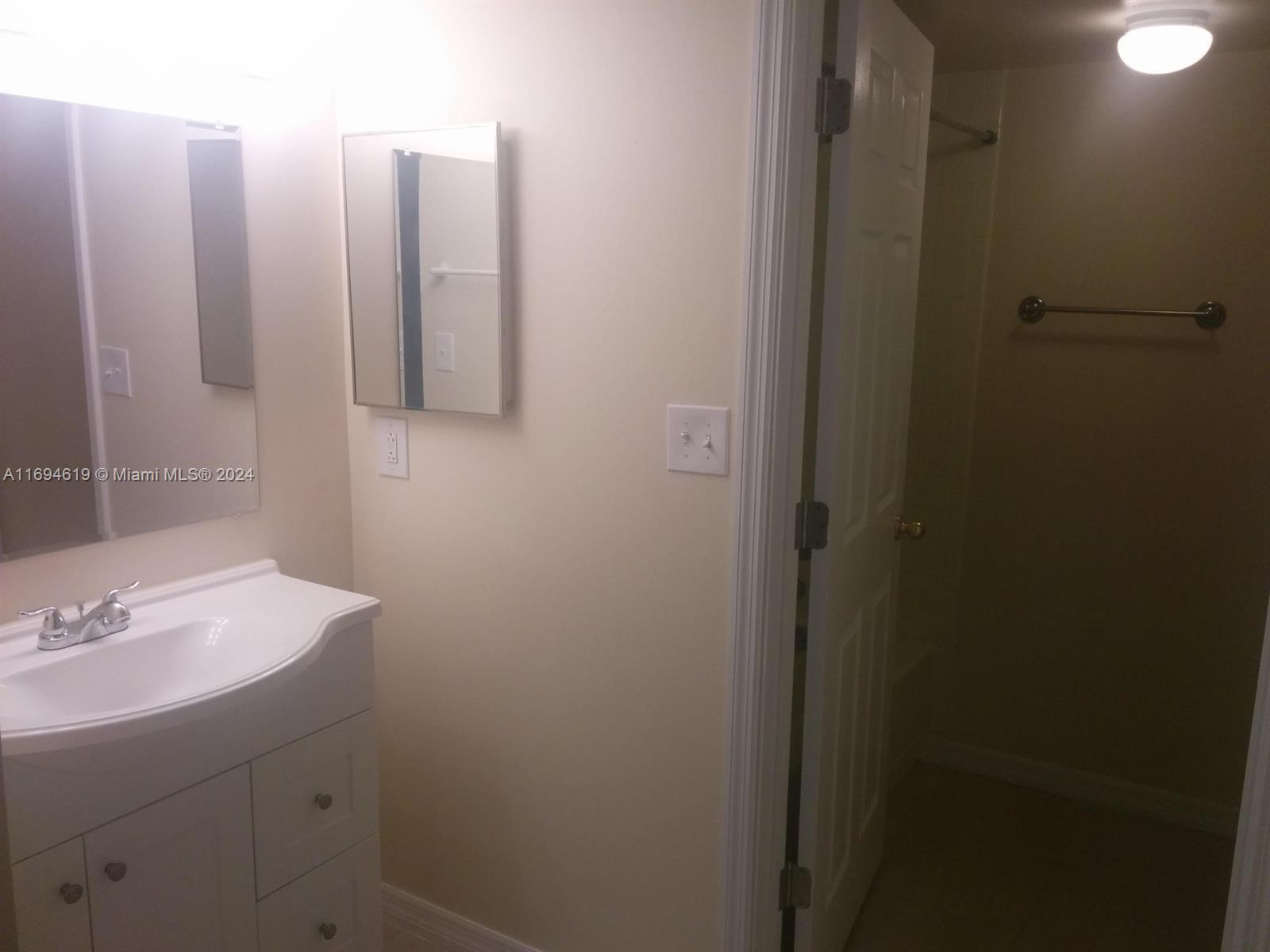 STERLING VILLAGES OF PALM - Residential