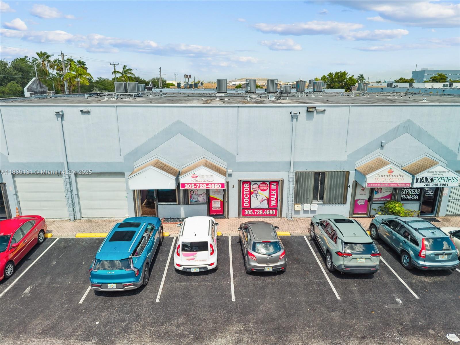 Spacious Mixed Use Building.Please verify with local authorities for allowed zoning use and requirements.
PROPERTY IS BEING SOLD AS A PACKAGE SUITE 1,2,3,4,& 9. #1-A11838332, #2-A11839124, #3-A11839131, #4-A11839135, #9-A11839141 STE 3, 4, & 9 CURRENTLY RENTED MONTH TO MONTH TO THE SAME TENANT