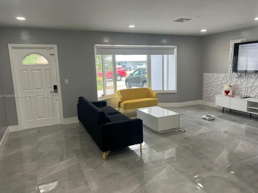 Photo of 4811 Hayes St, Hollywood, FL 33021 (MLS # A11360582)