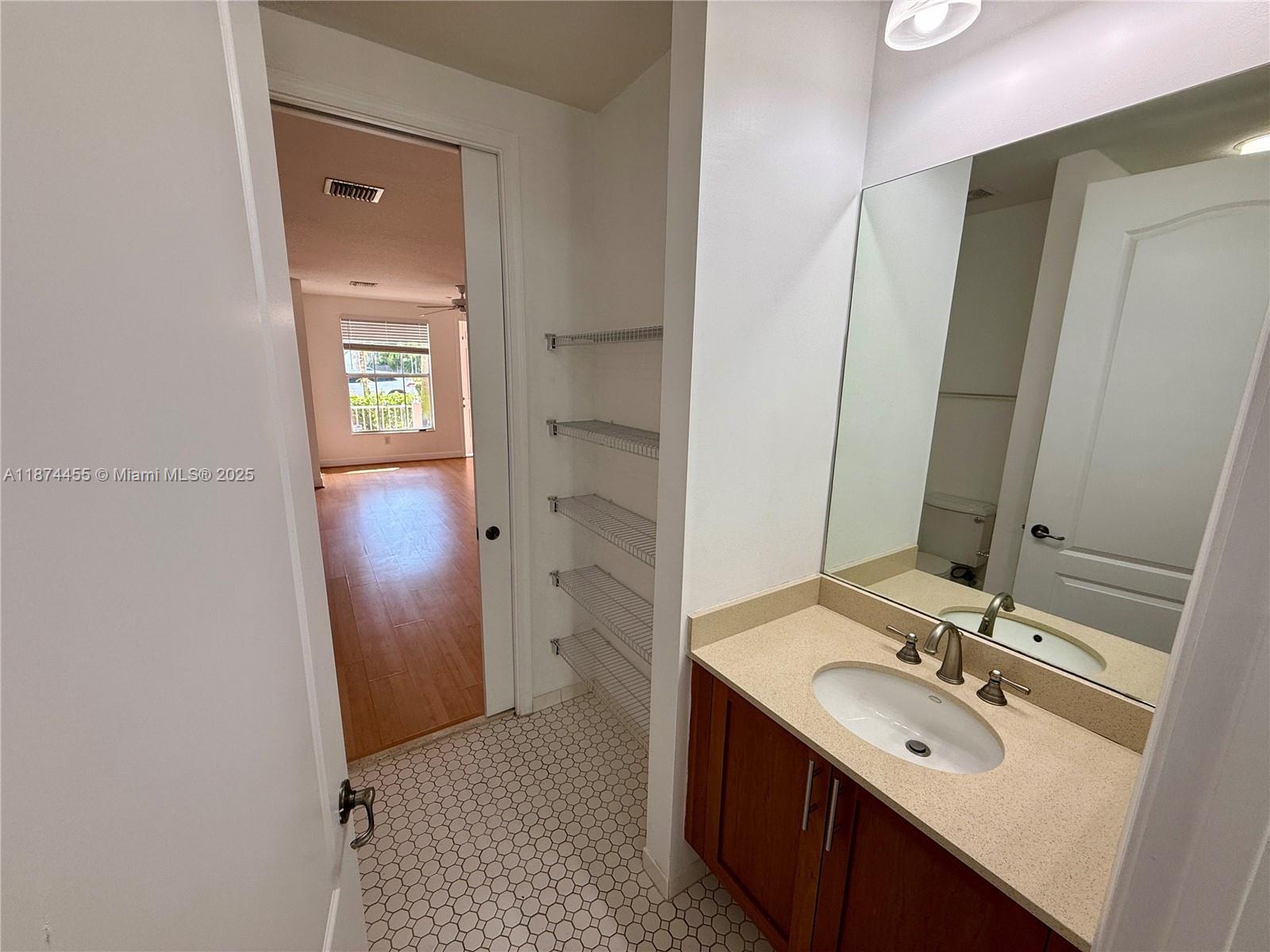 VILLAGE AT SAILBOAT BEND - Residential Lease