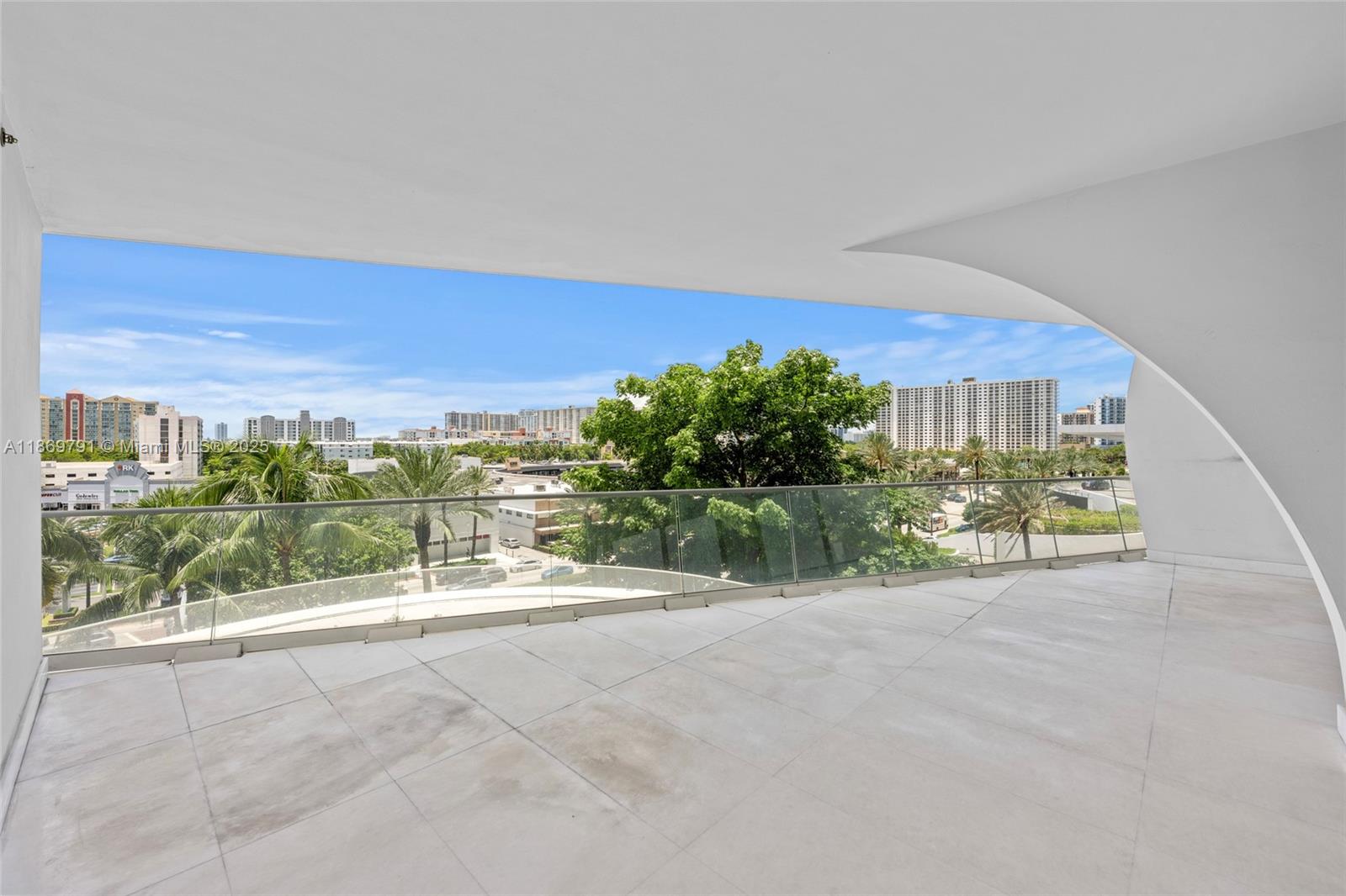 JADE SIGNATURE CONDO - Residential Lease