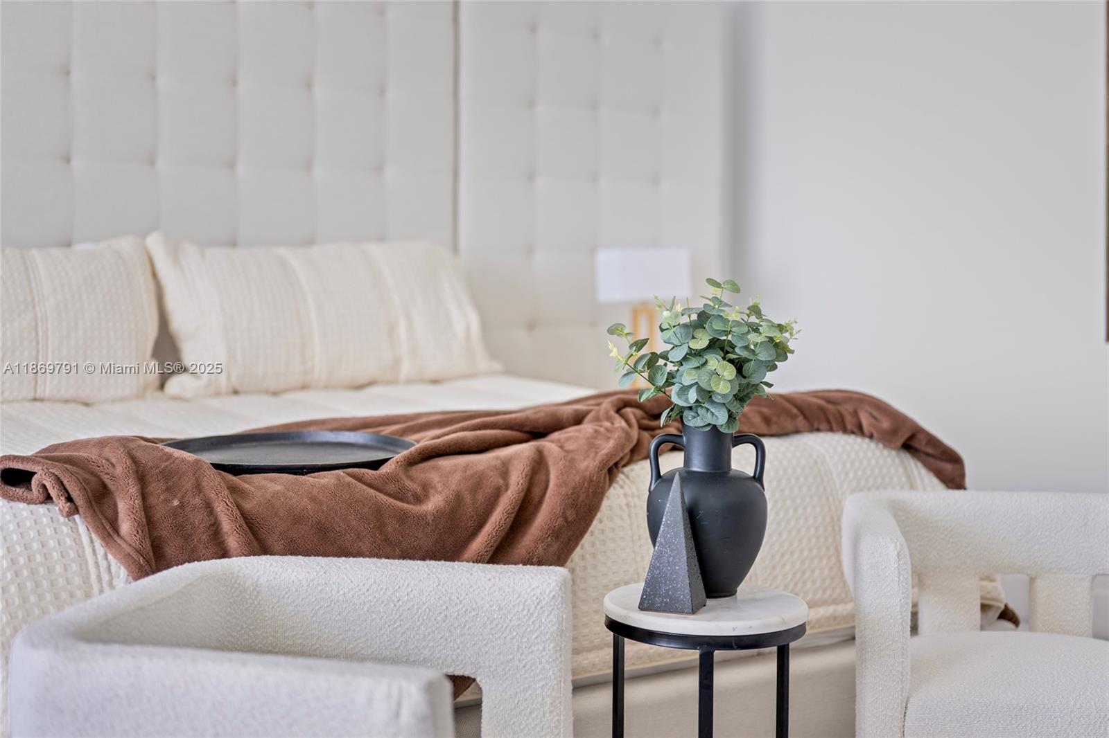 JADE SIGNATURE CONDO - Residential Lease