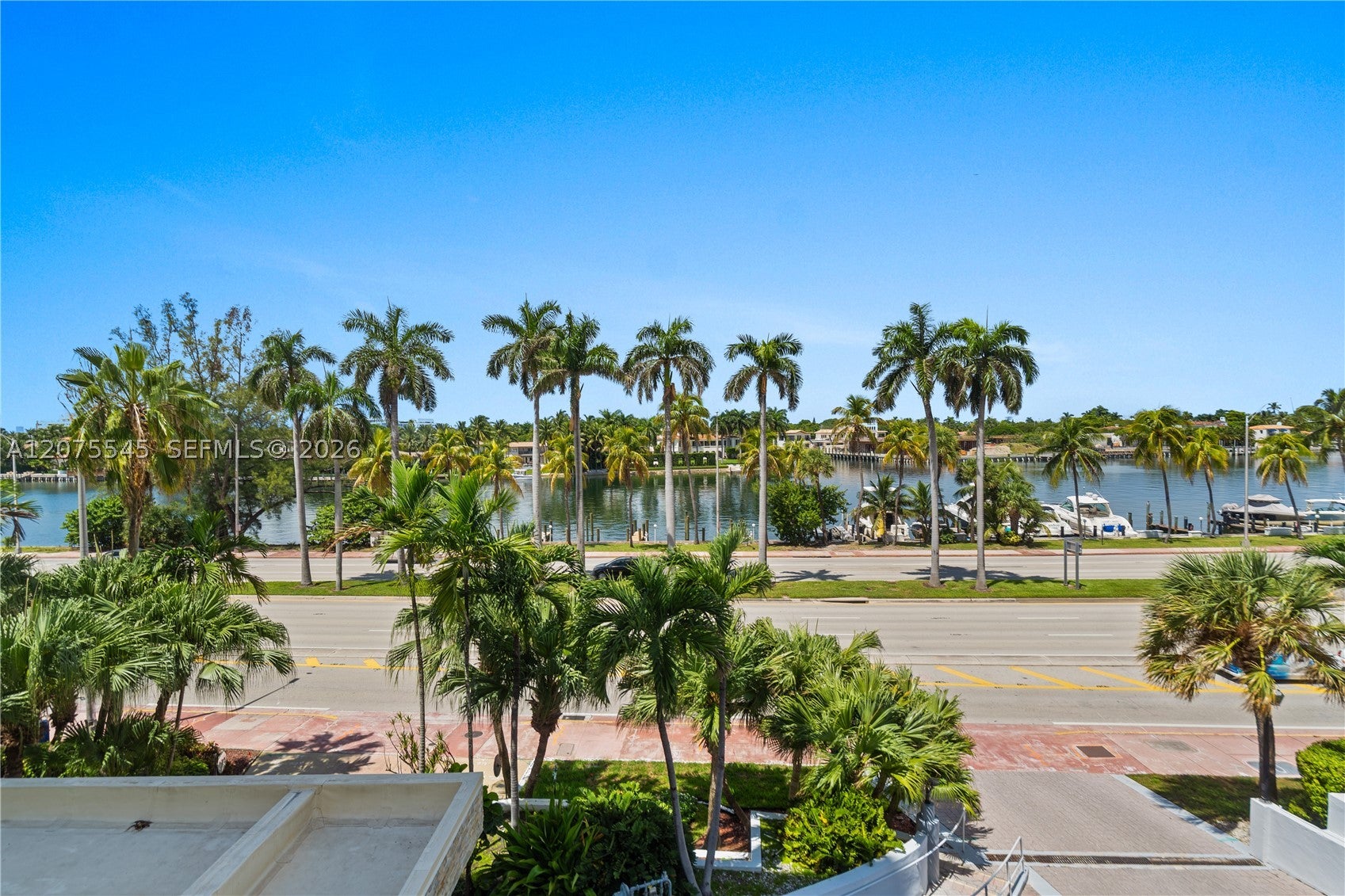 5001 Collins Ave 3B