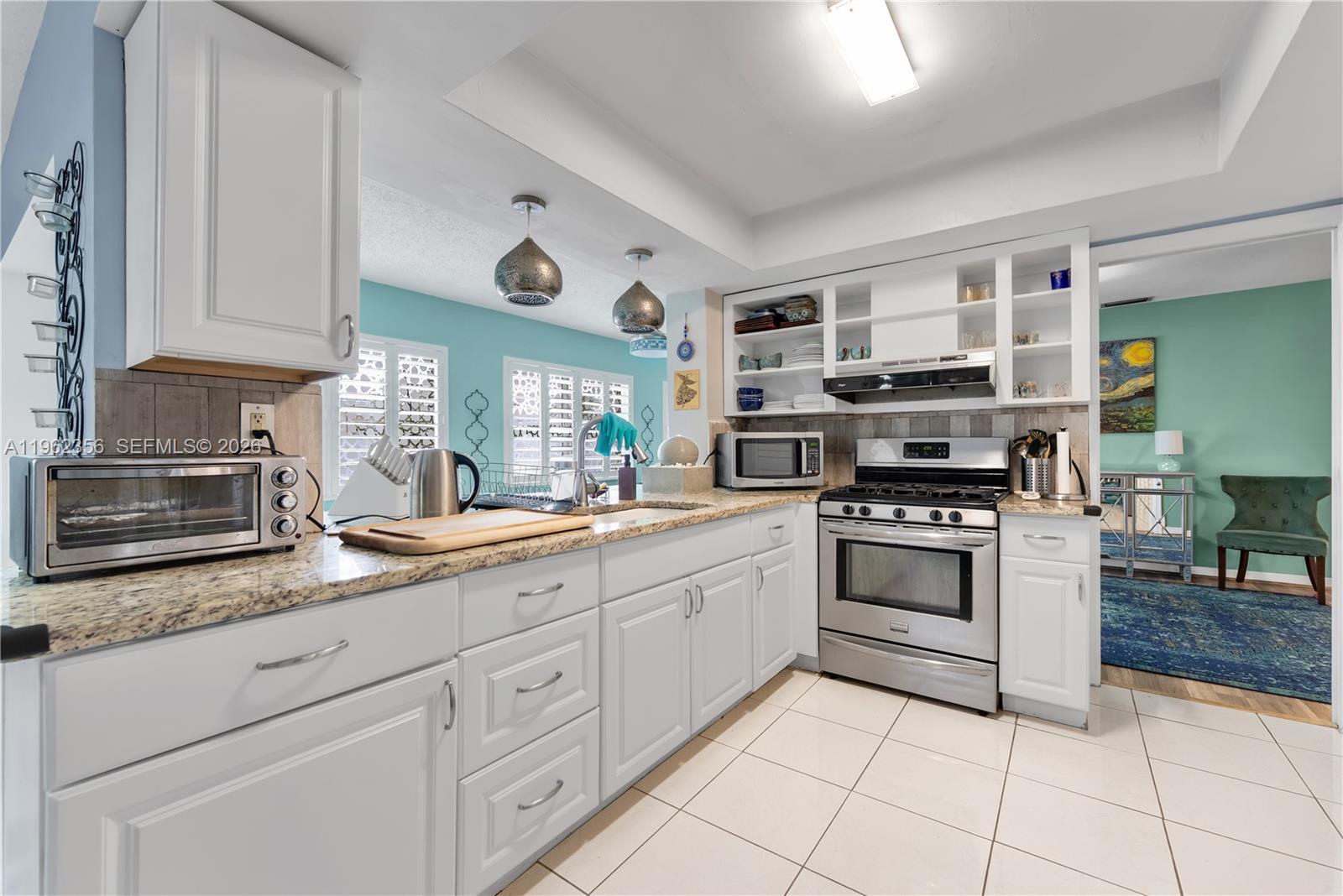 SUNRISE GOLF VILLAGE SEC - Residential