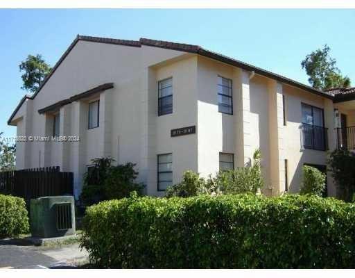 Rental Property at 3177 Coral Ridge Dr 3177, Coral Springs, Broward County, Florida - Bedrooms: 3 
Bathrooms: 2  - $2,200 MO.