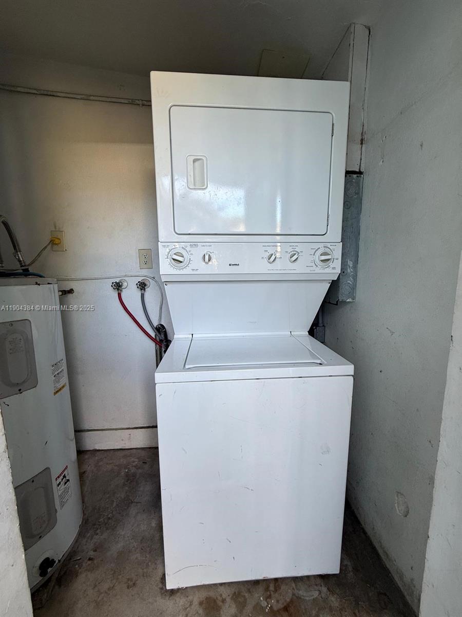 PARK MANOR 1 - Residential Lease