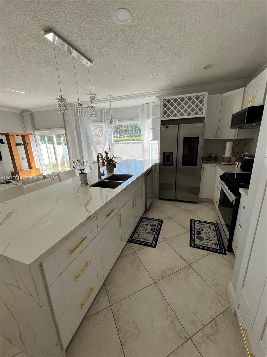 CHAPEL TRAIL II - Residential