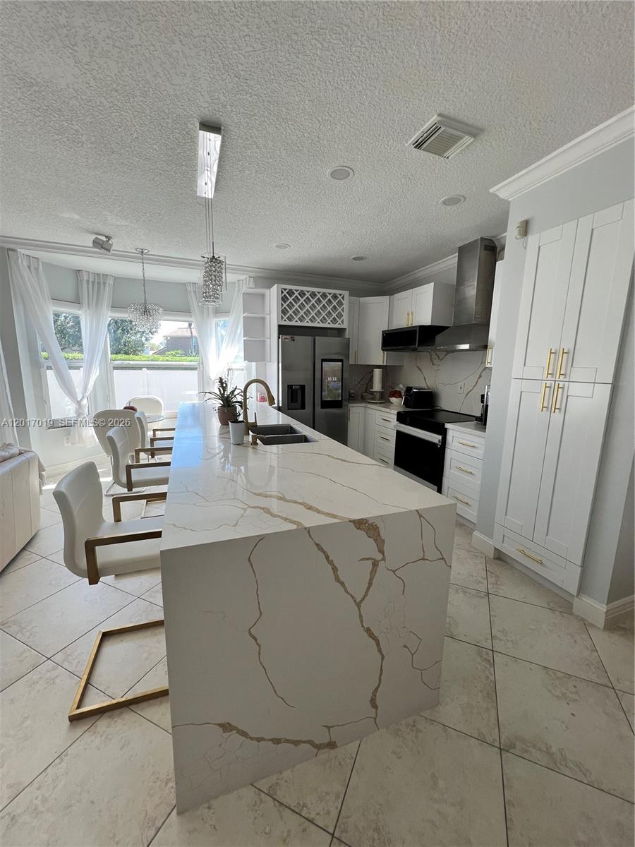 CHAPEL TRAIL II - Residential