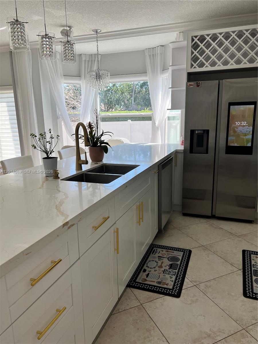 CHAPEL TRAIL II - Residential
