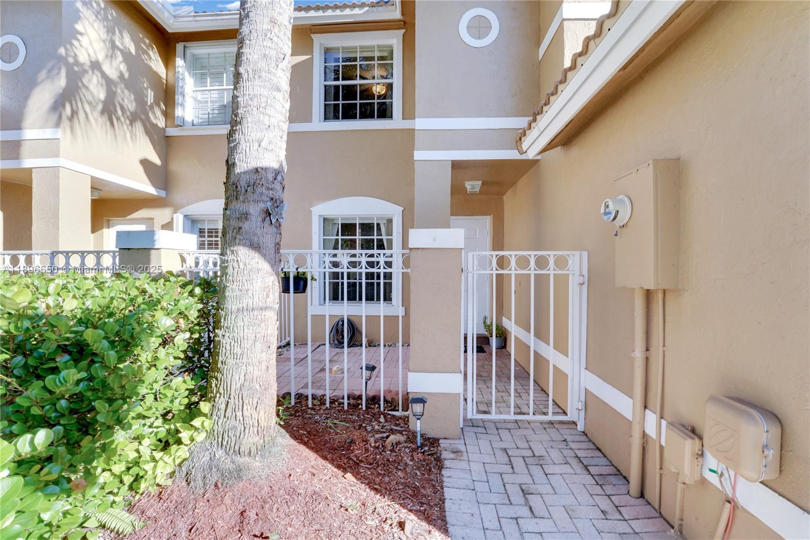 View photos, virtual tours, details... 2888 NW 99th Ter