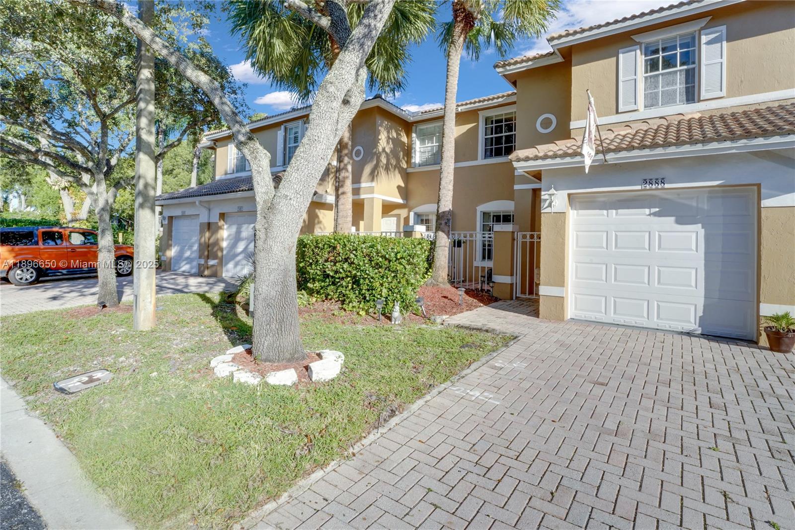 WATERFORD CROSSINGS - Residential