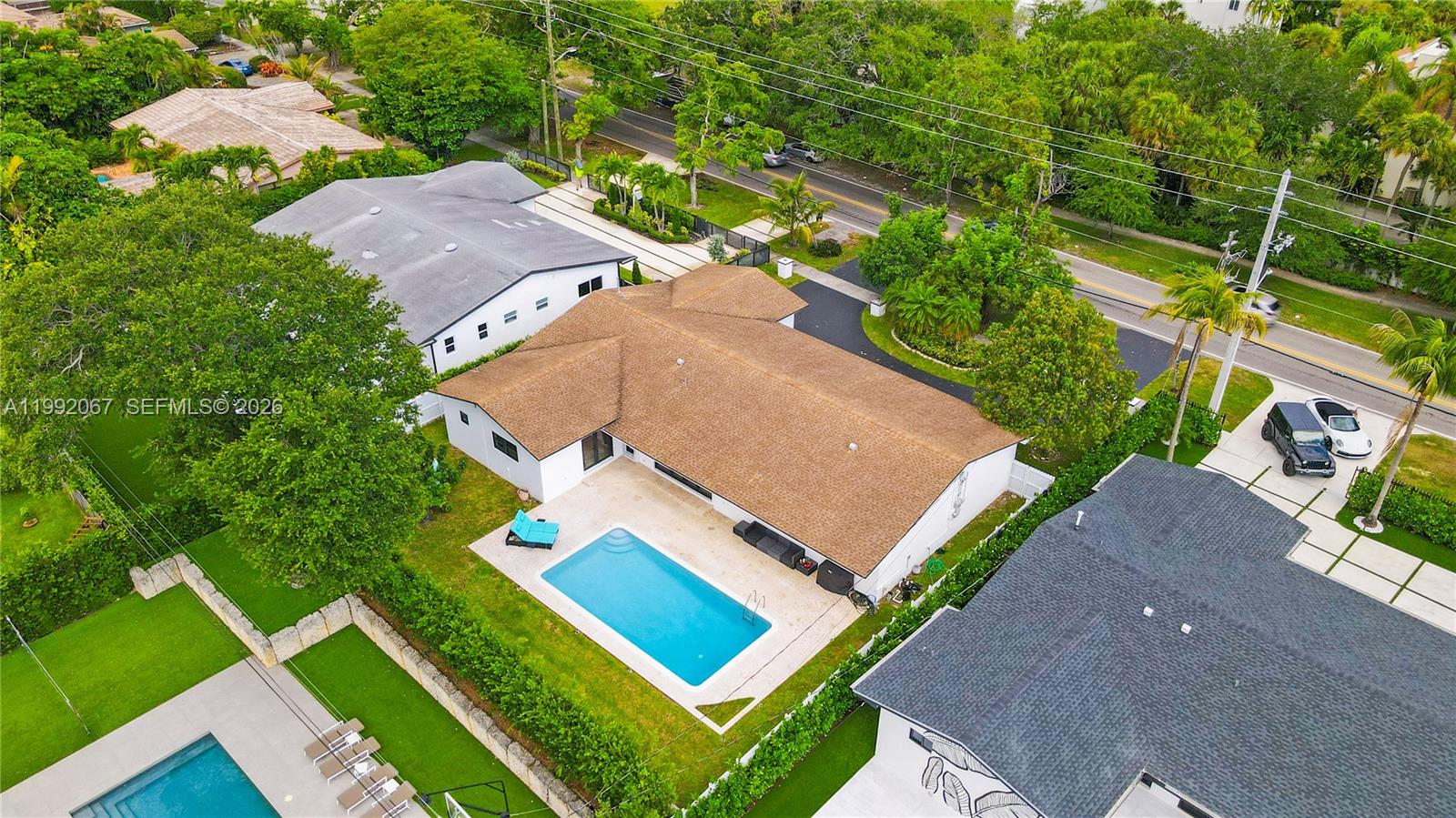 SKYLAKE MANORS - Residential