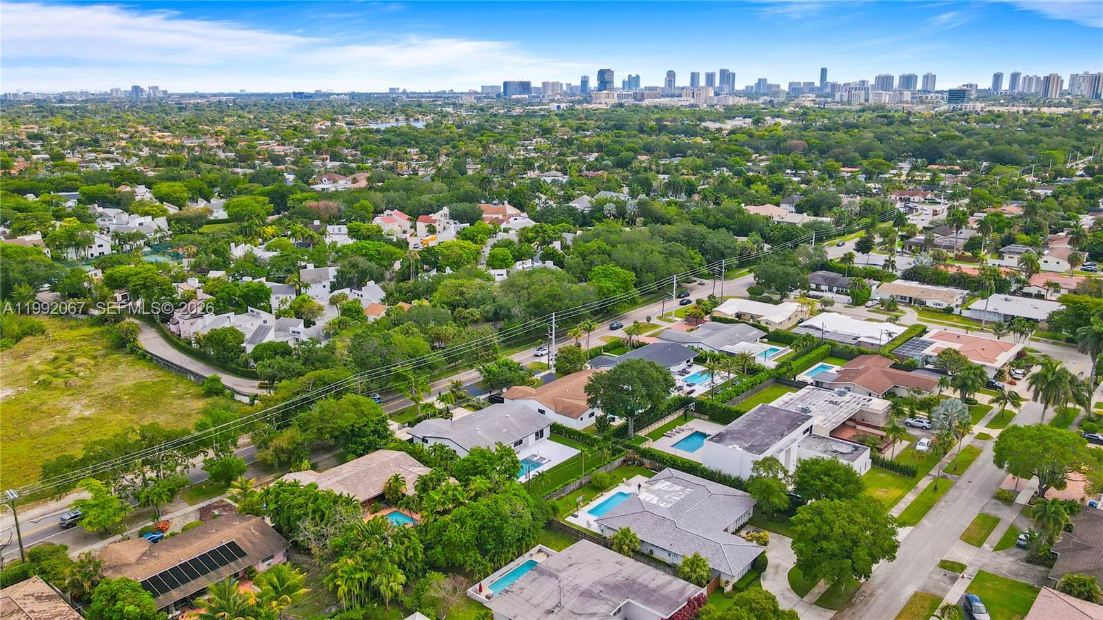 SKYLAKE MANORS - Residential