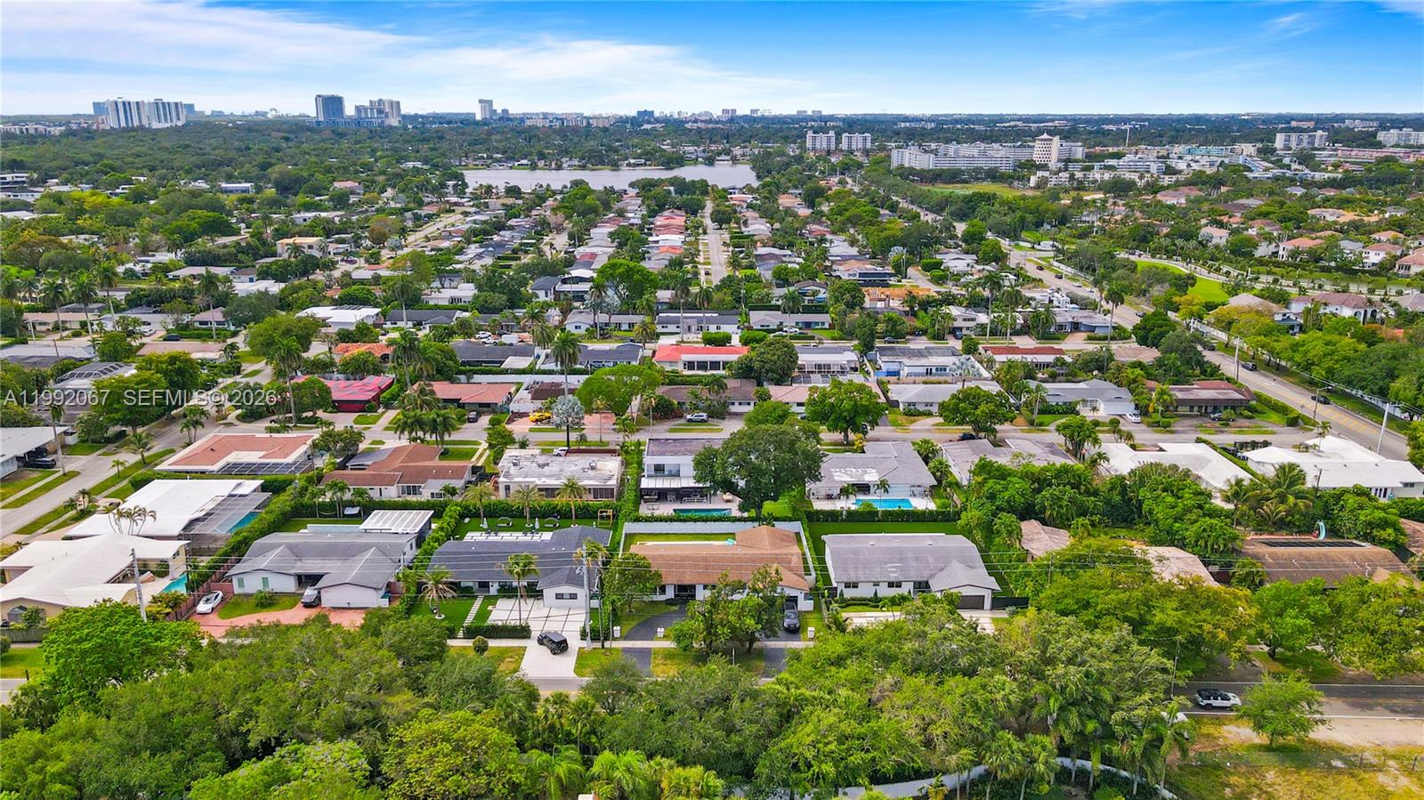 SKYLAKE MANORS - Residential