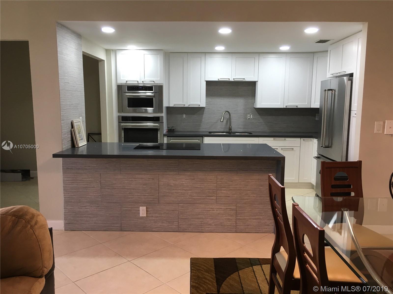 KEY COLONY CONDO #4 - Residential Lease