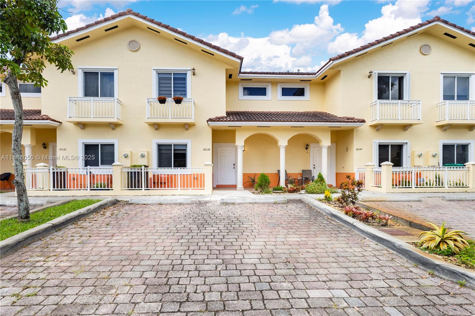 TUSCAN LAKE VILLAS - Residential