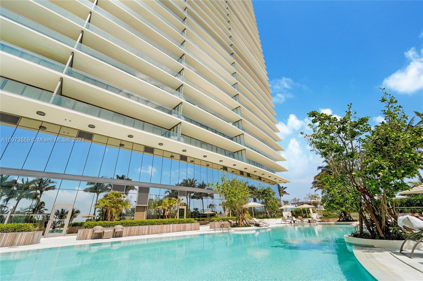 18975 COLLINS CONDO - Residential