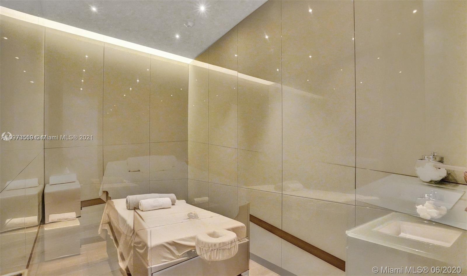 18975 COLLINS CONDO - Residential