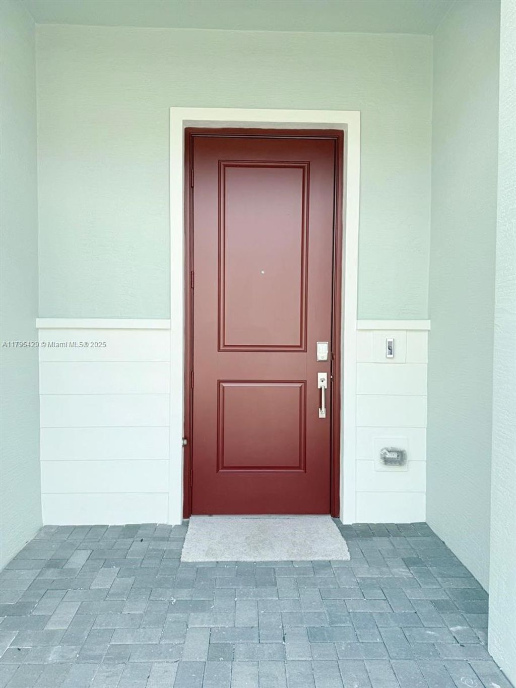 Photo of 524 SE Rivergrass St, Port St Lucie, FL 34984 (MLS # A11796420)