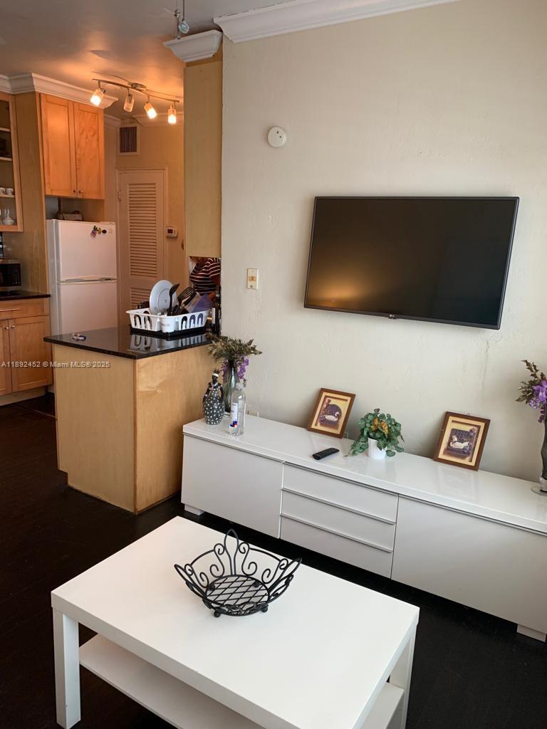 SOBE PHOENIX CONDO - Residential Lease