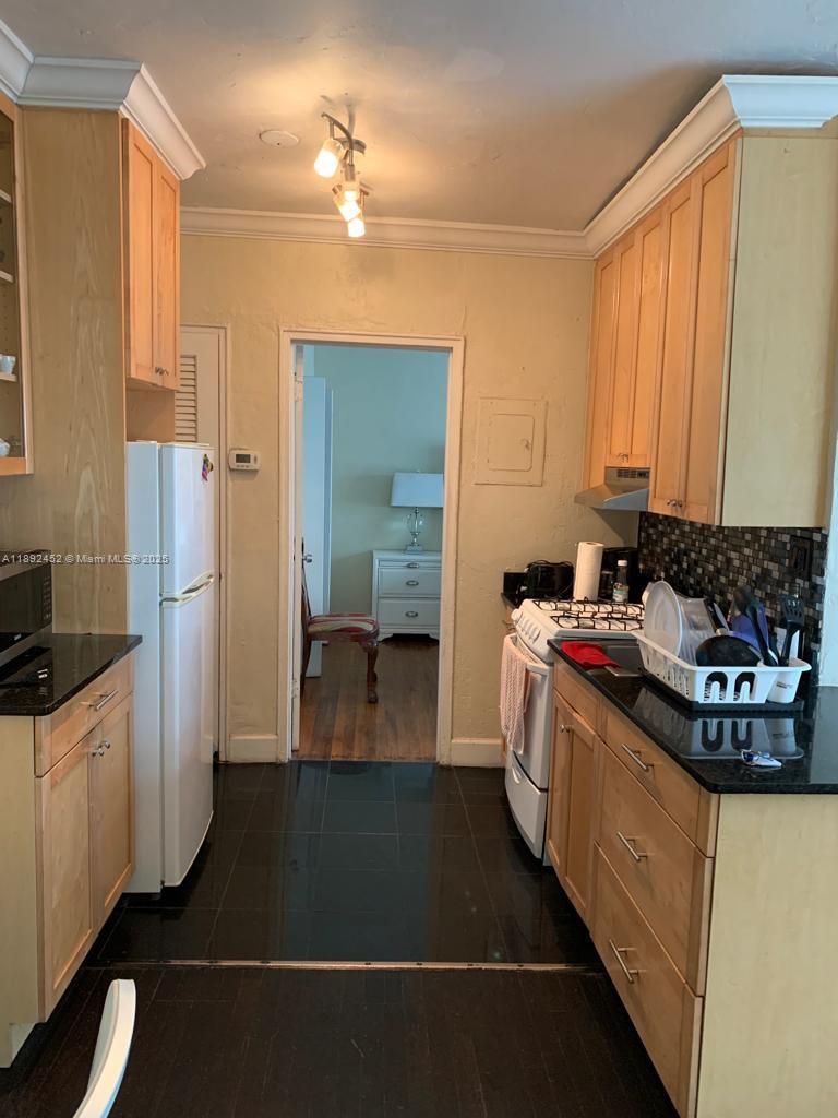 SOBE PHOENIX CONDO - Residential Lease