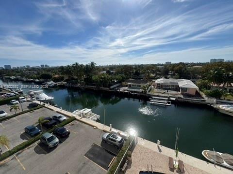 KEYSTONE TOWERS CONDO - Residential