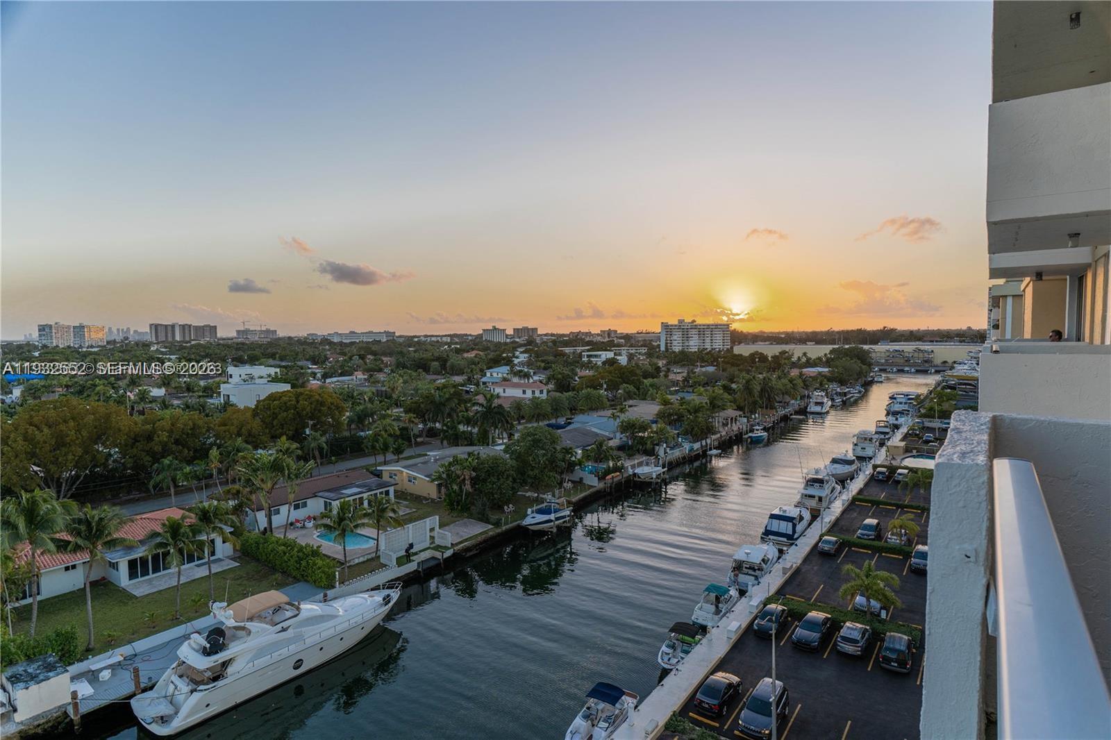 2020 NE 135th St 607