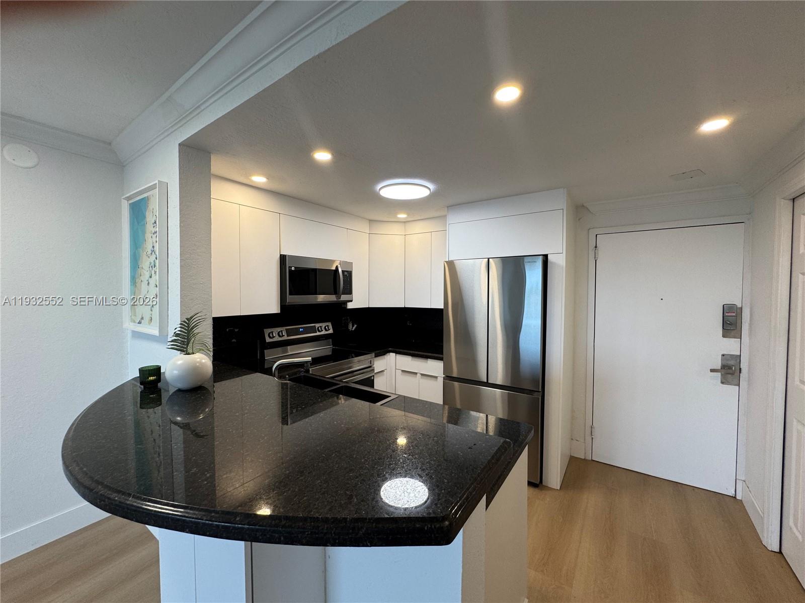 KEYSTONE TOWERS CONDO - Residential