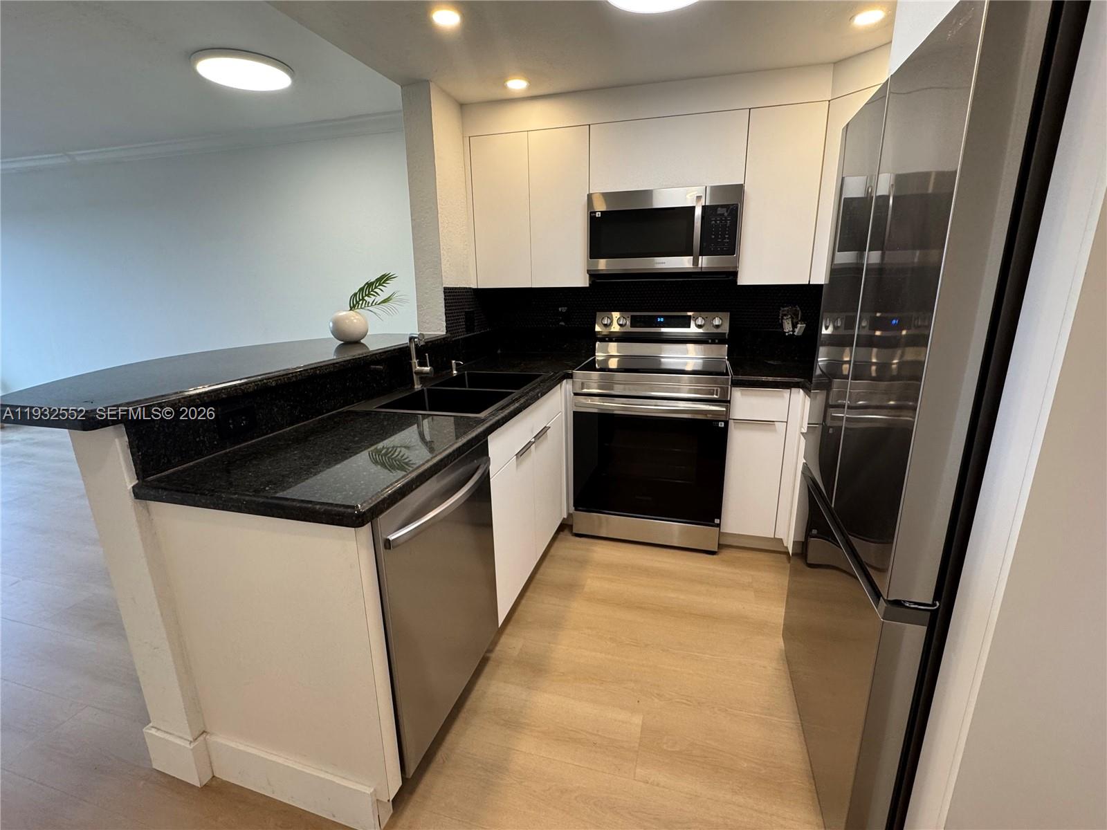 KEYSTONE TOWERS CONDO - Residential