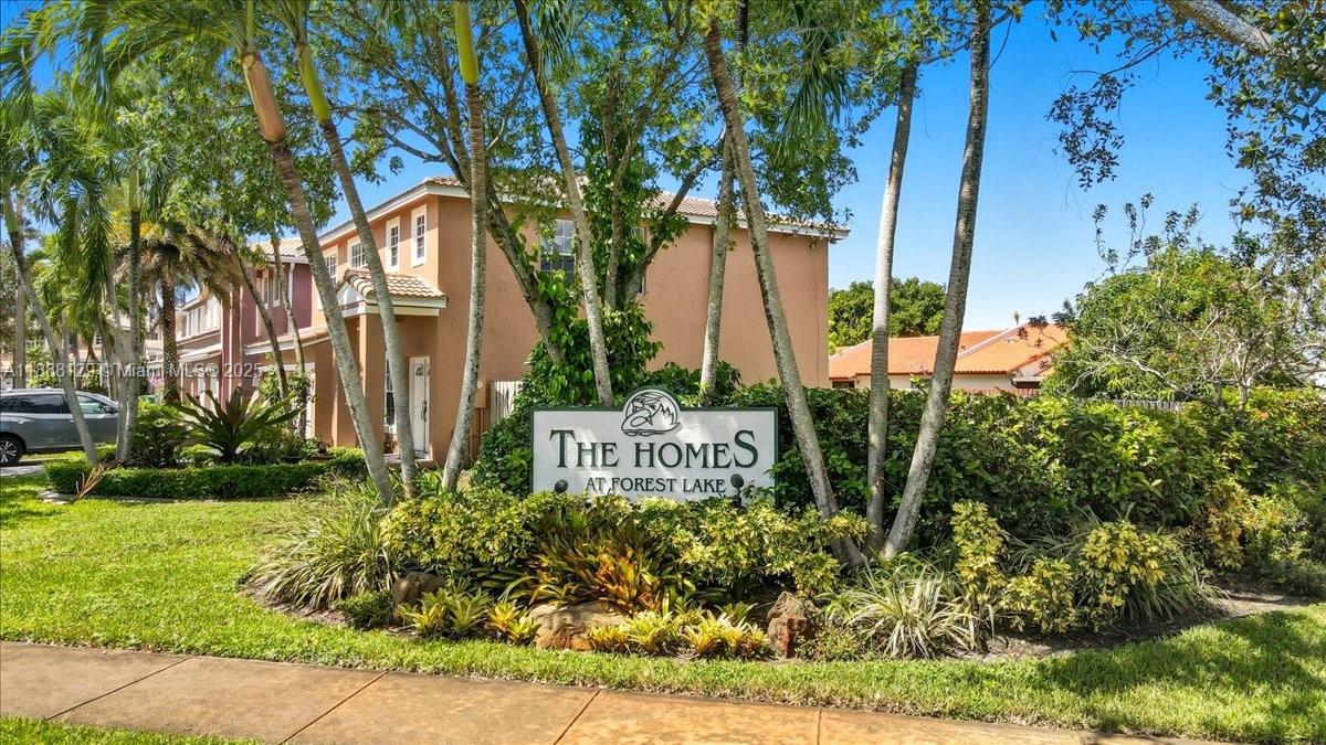 The Homes @ Forest Lake - Residential