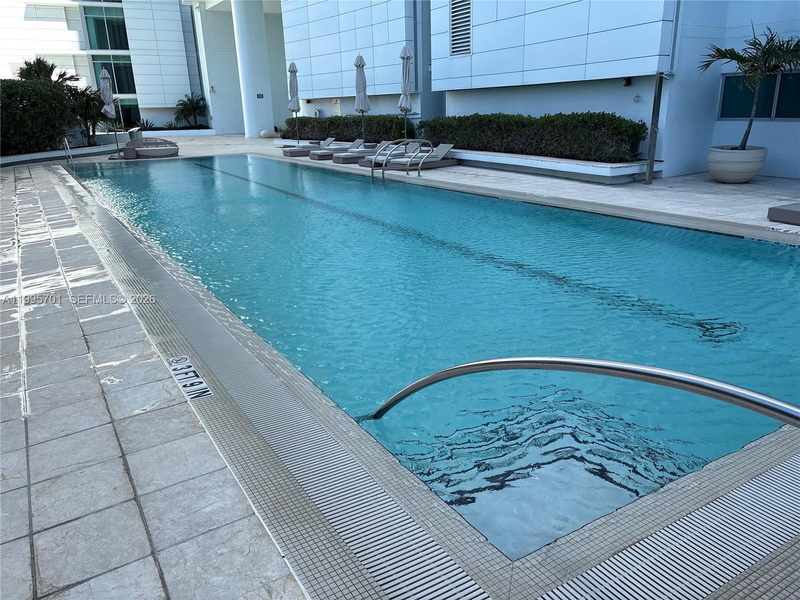 900 BISCAYNE BAY CONDO - Residential Lease